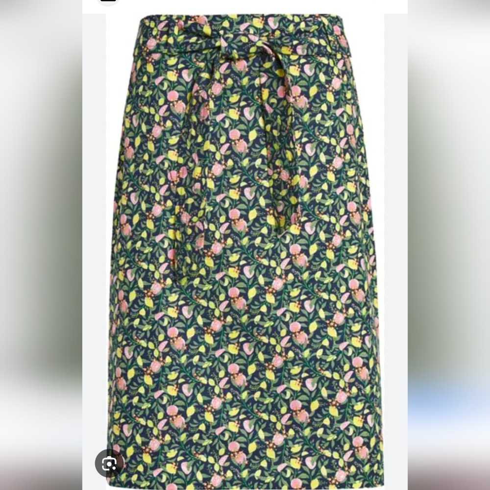 1901 Floral Pencil Skirt in Navy with Pink & Yellow Blossoms